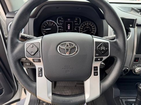 Used 2019 Toyota Tundra SR5 w/ SR5 Upgrade Package AWD/4WD image 23
