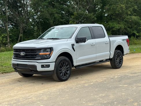 New 2026 Ford F150 XLT w/ Equipment Group 302A MID AWD/4WD image 1