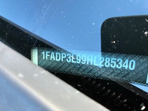 Used 2017 Ford Focus ST w/ Equipment Group 401A image 19