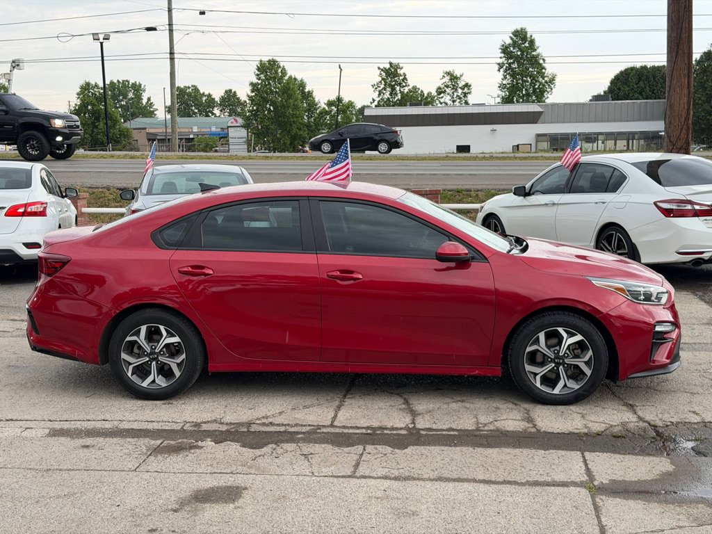 Used 2021 Kia Forte LXS FWD image 4
