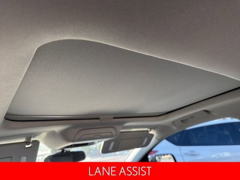 Used 2023 GMC Acadia AT4 w/ Technology Package AWD/4WD image 11