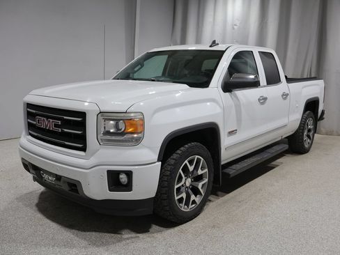 Used 2015 GMC Sierra 1500 SLT w/ All-Terrain Package AWD/4WD image 6