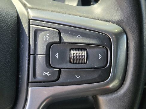 Used 2025 Chevrolet Silverado 1500 LT Trail Boss w/ Convenience Package II AWD/4WD image 22