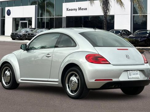 Used 2013 Volkswagen Beetle 2.5 FWD image 6