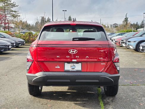 New 2026 Hyundai Kona SE image 6
