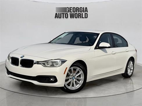 Used 2018 BMW 320i Sedan image 8