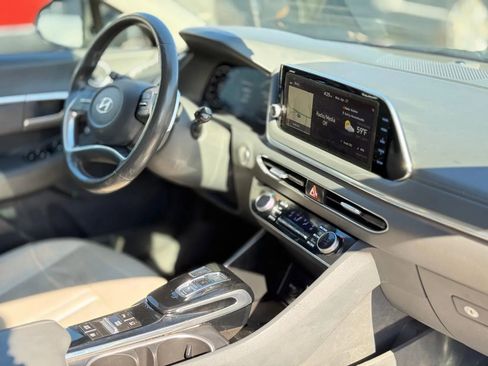 Used 2020 Hyundai Sonata Limited FWD image 13