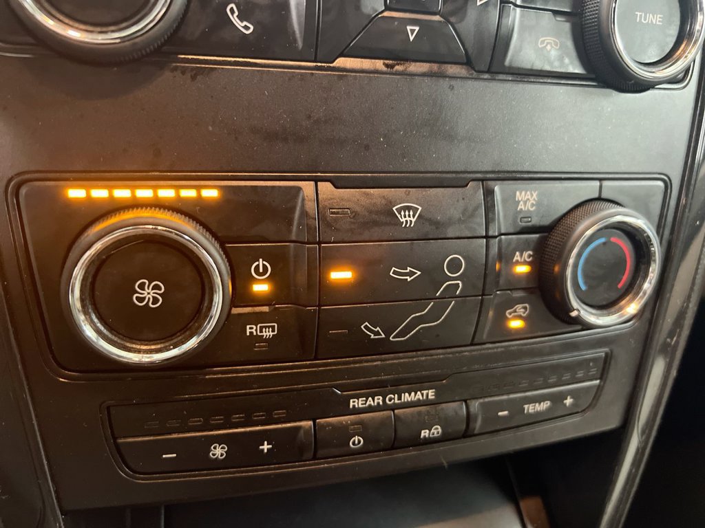 Used 2019 Ford Explorer FWD image 16