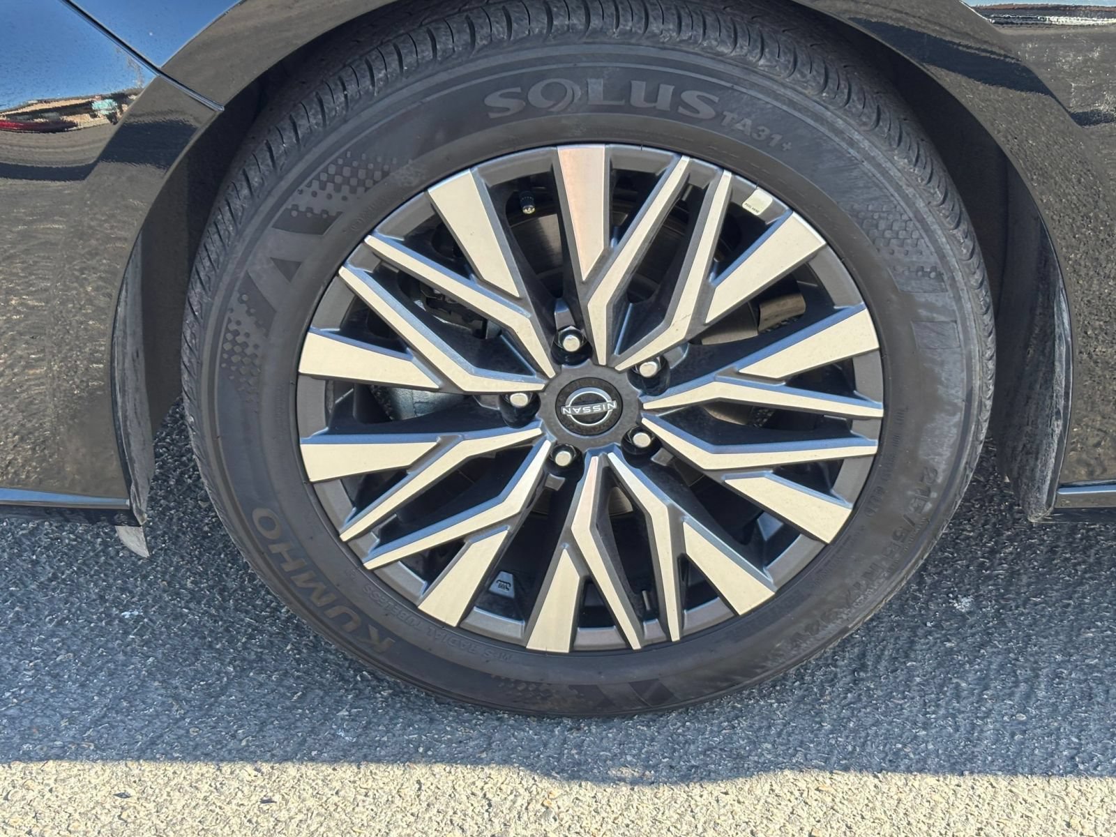 Used 2026 Nissan Altima 2.5 SV FWD image 30