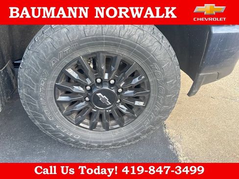 Used 2021 Chevrolet Silverado 2500 LT w/ Z71 Sport Edition AWD/4WD image 13
