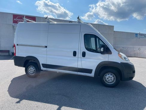 Used 2017 RAM ProMaster 1500 FWD image 4