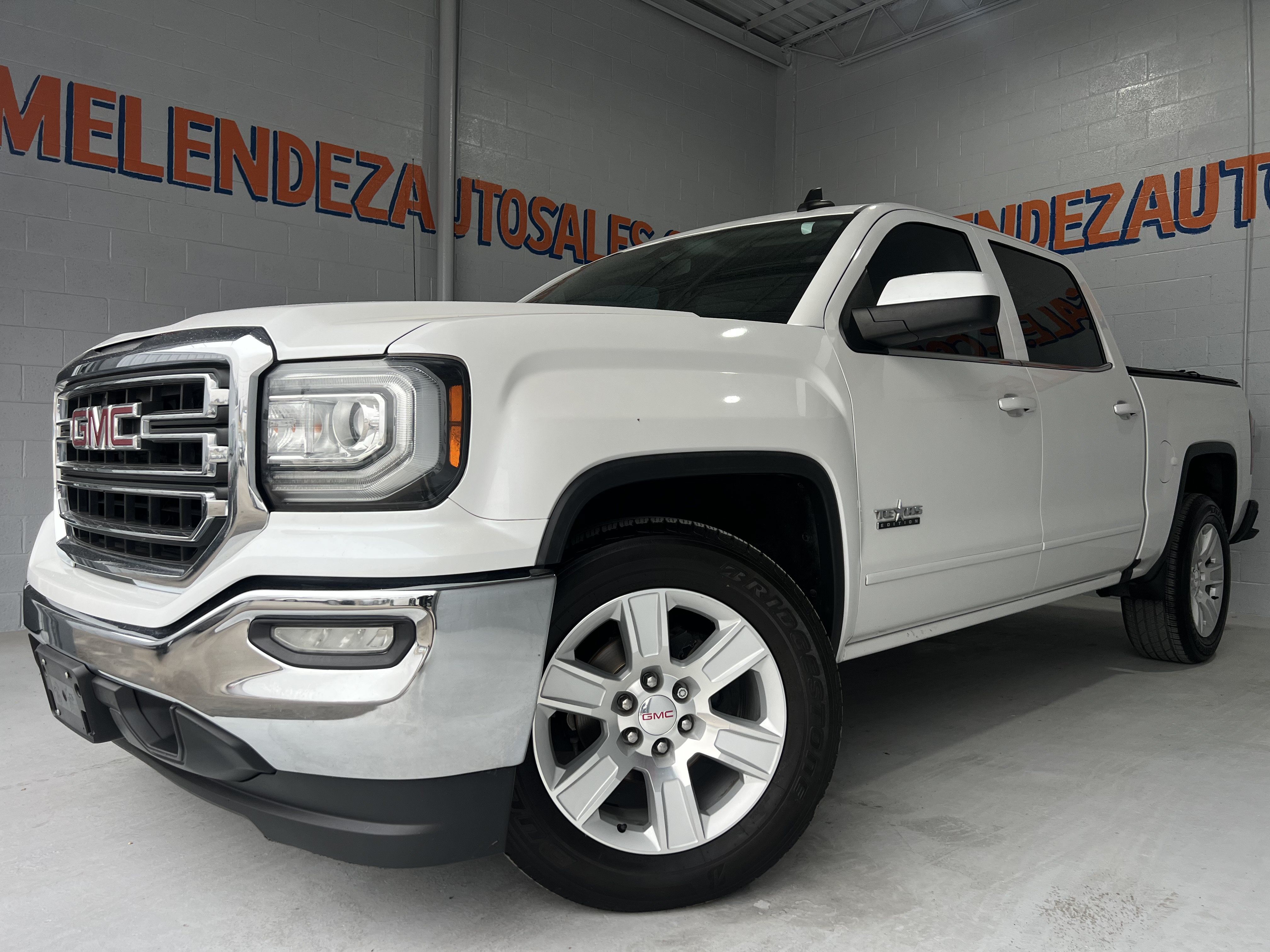 Used 2017 GMC Sierra 1500 SLE w/ Texas SLE Value Package RWD image 1