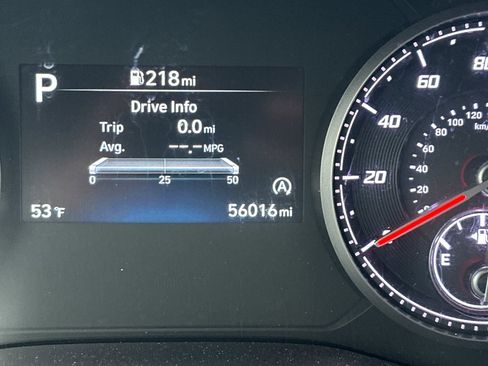 Used 2023 Hyundai Santa Fe SEL image 28