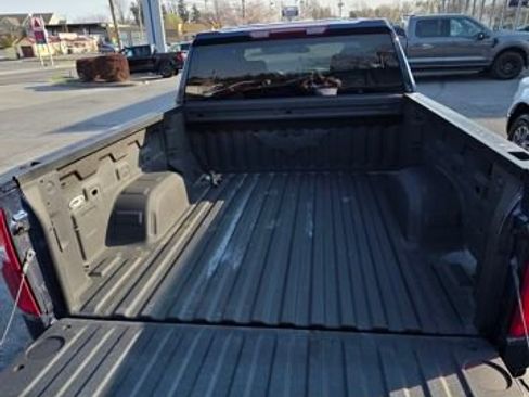 Used 2020 Chevrolet Silverado 1500 LT Trail Boss w/ Convenience Package image 4