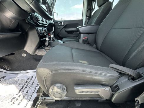 Used 2020 Jeep Wrangler Unlimited Sport image 12