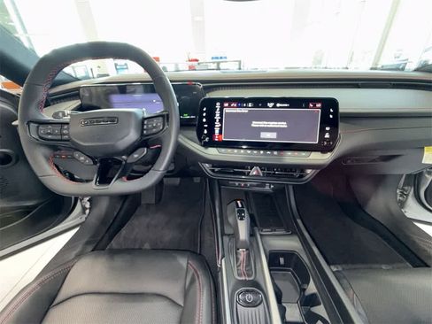 New 2024 Dodge Charger R/T w/ Plus Group image 14