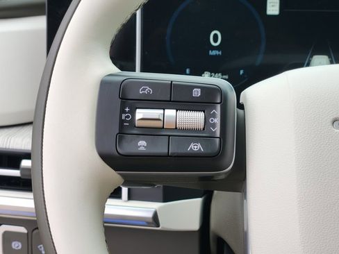 Certified 2025 Hyundai Santa Fe Calligraphy image 29