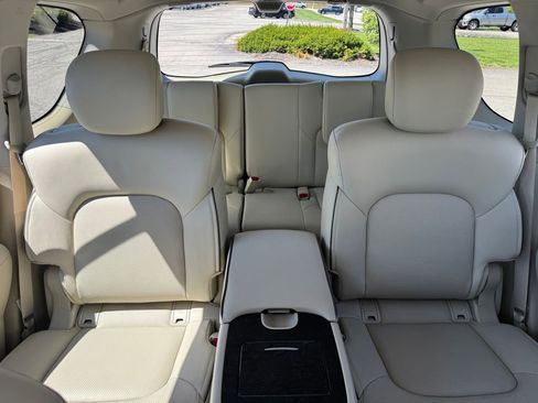 Used 2024 INFINITI QX80 Luxe w/ Cargo Package AWD/4WD image 26