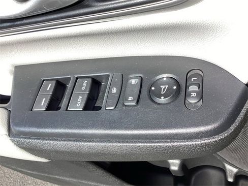 Used 2022 Honda CR-V EX-L image 28