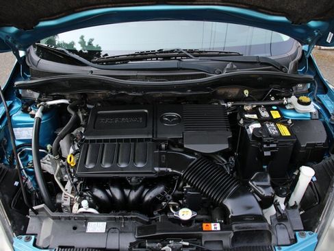 Used 2012 MAZDA MAZDA2 Sport image 17