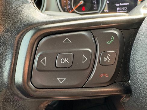 Used 2020 Jeep Gladiator Sport w/ Quick Order Package 24S AWD/4WD image 14