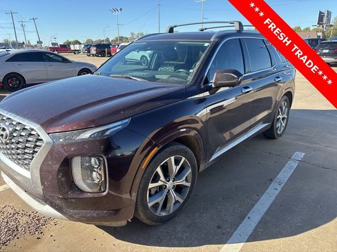 Used 2021 Hyundai Palisade Limited image 1