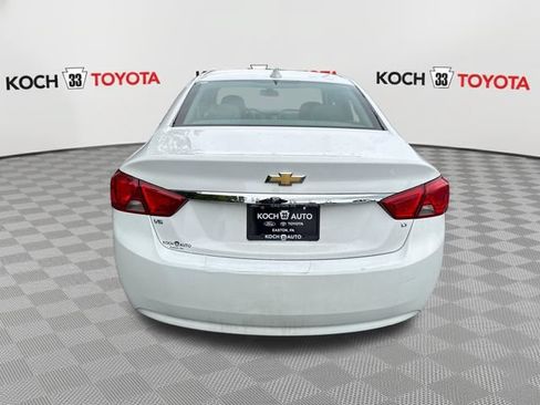Used 2017 Chevrolet Impala LT FWD image 7