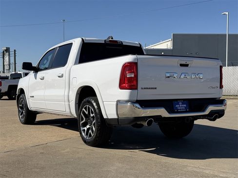 Used 2025 RAM 1500 Laramie image 7