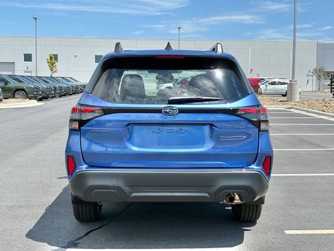 New 2026 Subaru Forester Premium AWD/4WD image 8