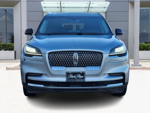 Used 2022 Lincoln Aviator Reserve w/ Equipment Group 201A image 2