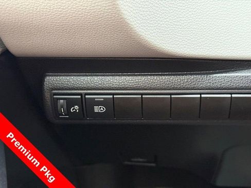 Used 2025 Toyota Corolla LE w/ LE Premium Package image 29