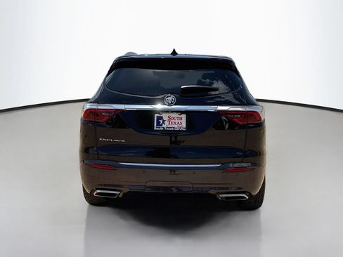 Used 2023 Buick Enclave Essence w/ Experience Buick Package FWD image 6