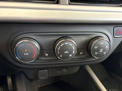 New 2026 Chevrolet Trax LS w/ LS Convenience Package FWD image 21