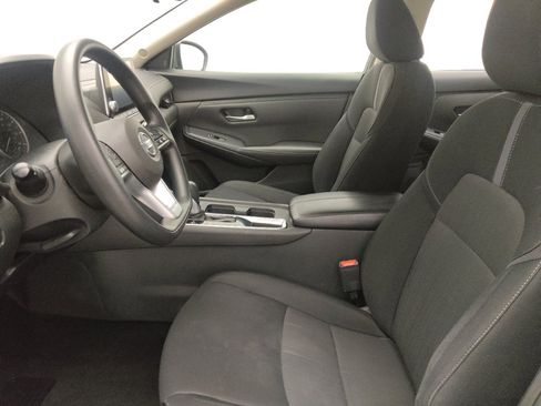 Used 2023 Nissan Sentra SV image 17