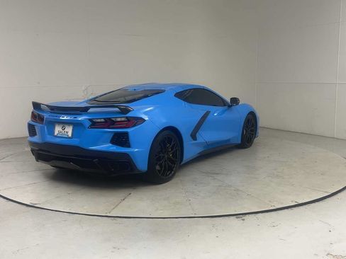 Used 2023 Chevrolet Corvette Stingray Preferred Cpe w/ Z51 Performance Package RWD image 2