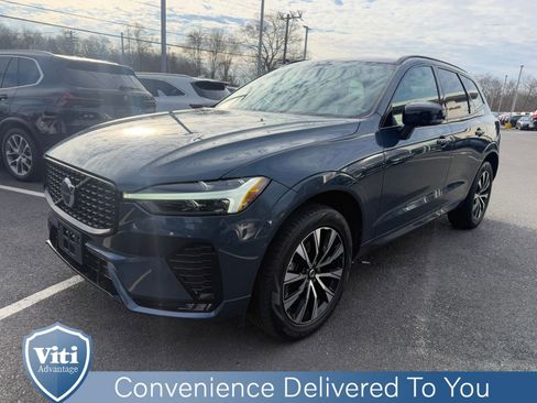 Used 2024 Volvo XC60 B5 Core w/ Protection Package Premier image 4