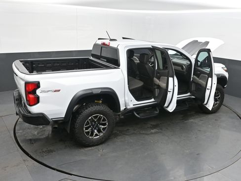 Certified 2023 Chevrolet Colorado ZR2 w/ ZR2 Convenience Package III image 49