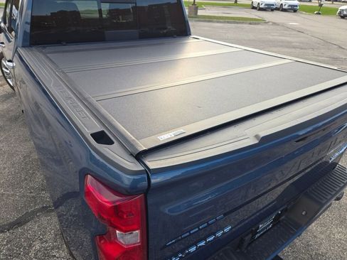 Used 2024 Chevrolet Silverado 1500 High Country AWD/4WD image 19