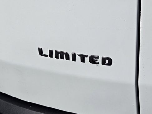 New 2026 Jeep Cherokee Limited image 36