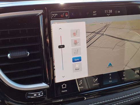 New 2026 Chrysler Pacifica Limited w/ S Appearance Package image 12