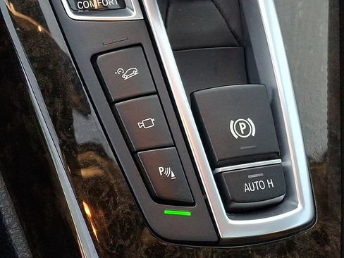 Used 2016 BMW 640i xDrive w/ M Sport Edition AWD/4WD image 23