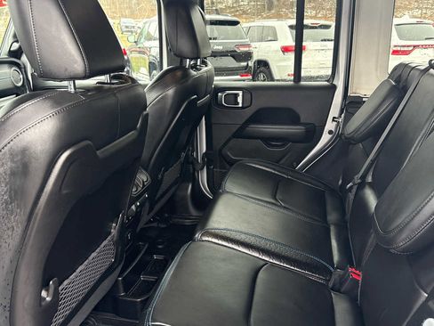 Used 2024 Jeep Wrangler High Altitude image 3