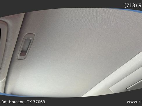 Used 2016 GMC Yukon XL SLT w/ Open Road Package RWD image 48