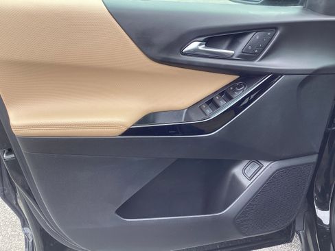 Used 2026 Chevrolet Equinox ACTIV w/ Convenience Package III image 16