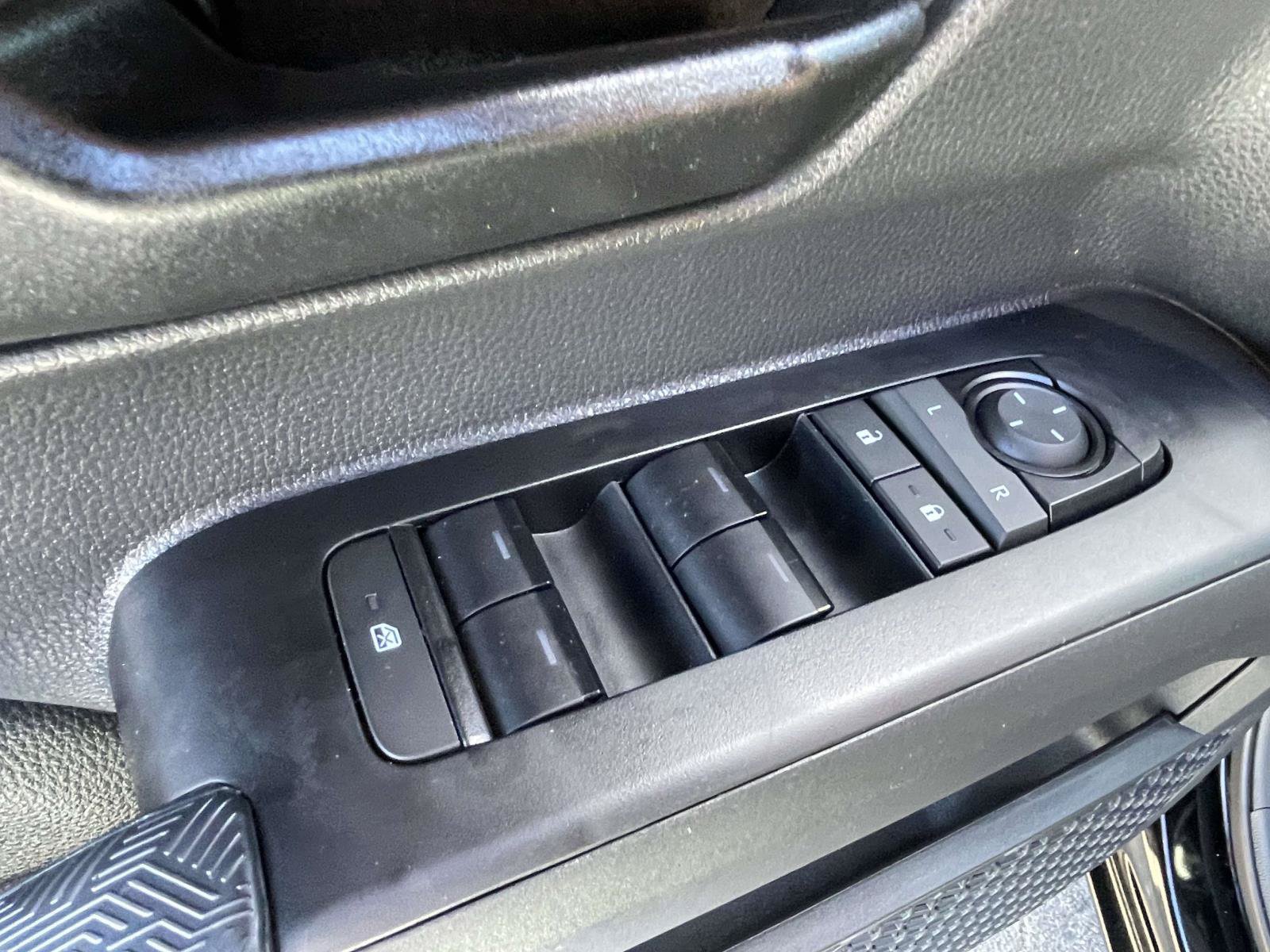 Used 2026 Toyota Tacoma SR5 RWD image 15