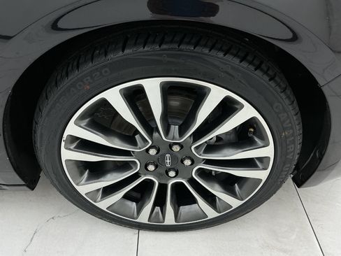 Used 2017 Lincoln Continental Reserve w/ Climate Package AWD/4WD image 47