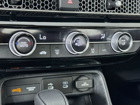 Certified 2025 Honda Civic LX image 15