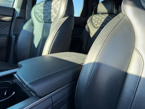 Used 2022 Hyundai Palisade Calligraphy image 15