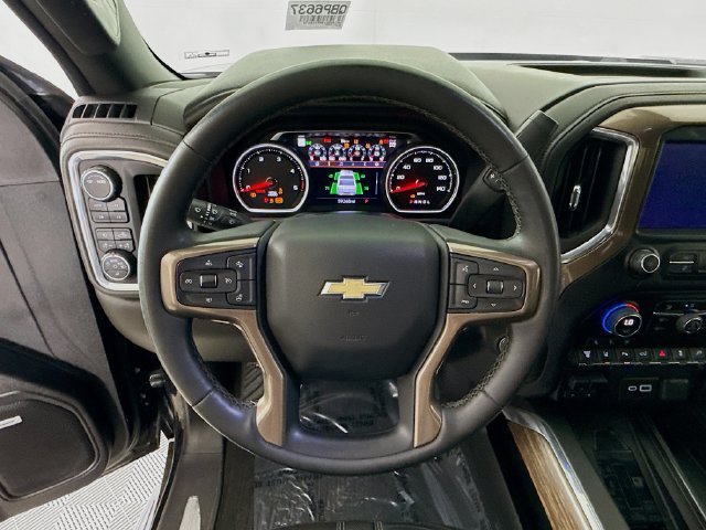 Used 2023 Chevrolet Silverado 2500 High Country w/ Z71 Off-Road Package AWD/4WD image 12