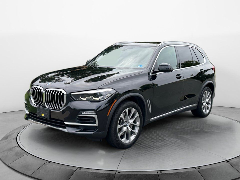 Used 2019 BMW X5 xDrive40i w/ Premium Package 2 AWD/4WD image 3